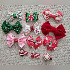 Christmas bows & clips